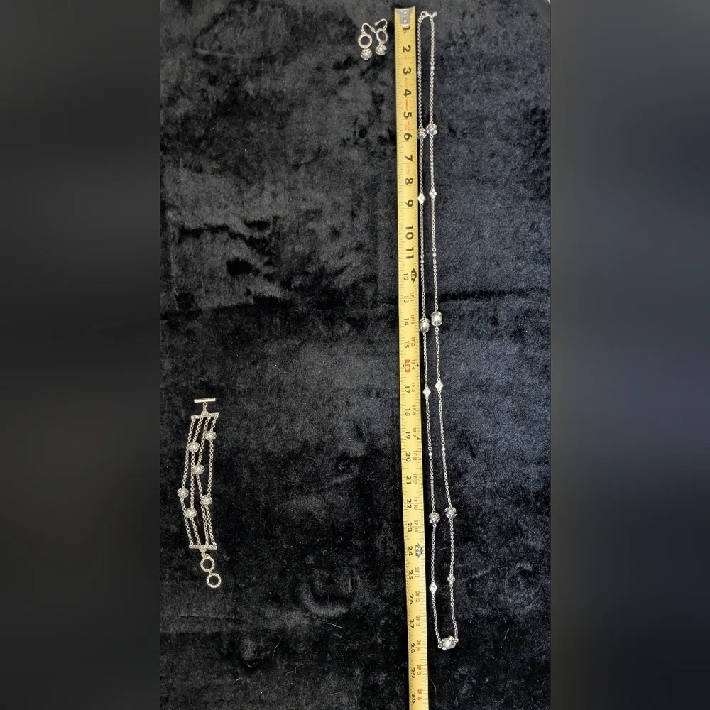 Vintage Premier Designs Silver Jewelry Set EUC - Picture 4 of 6